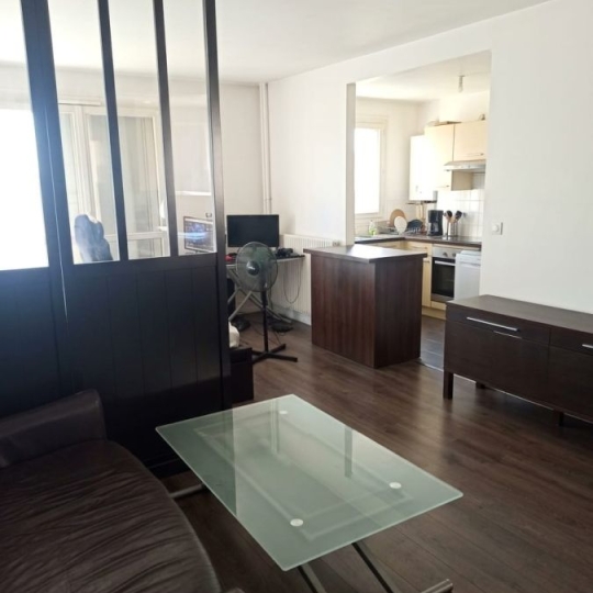  Annonces ALFORTVILLE : Appartement | CHARENTON-LE-PONT (94220) | 35 m2 | 209 000 &euro; 