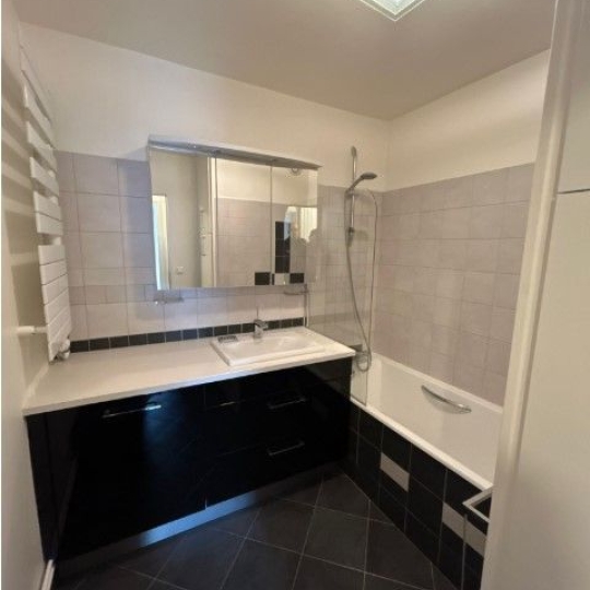  Annonces ALFORTVILLE : Appartement | PARIS (75014) | 42 m2 | 1 588 &euro; 