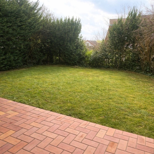  Annonces ALFORTVILLE : Maison / Villa | DRAVEIL (91210) | 166 m2 | 399 500 &euro; 