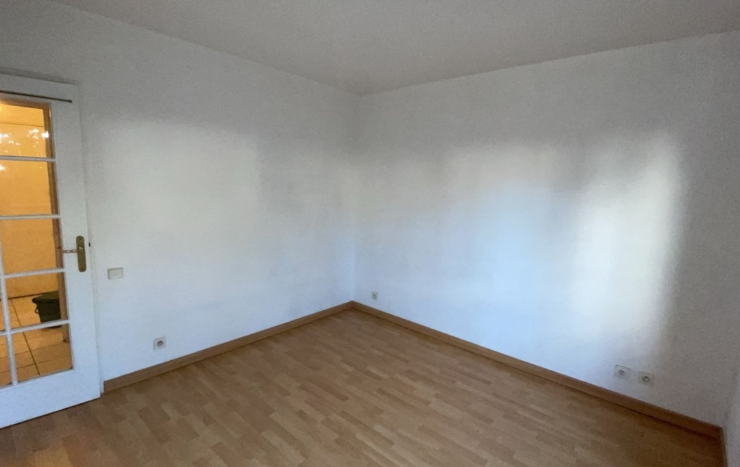 Annonces ALFORTVILLE : Apartment | CHARENTON-LE-PONT (94220) | 20 m2 | 750 &euro; 