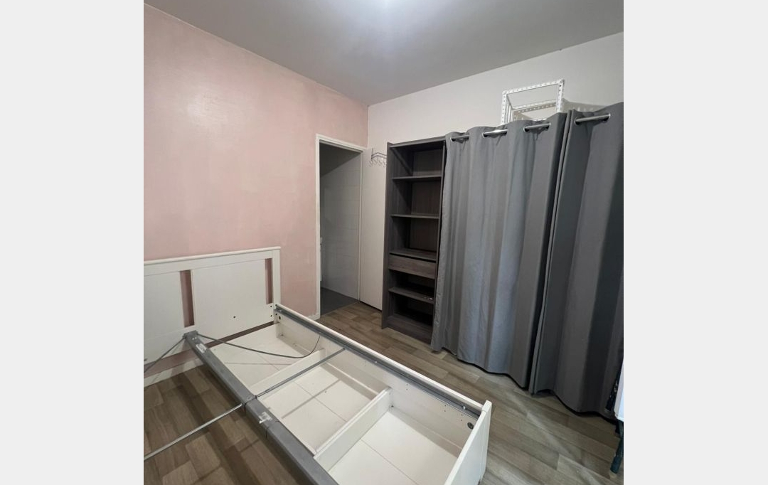Annonces ALFORTVILLE : Appartement | CHARENTON-LE-PONT (94220) | 24 m2 | 181 000 &euro; 