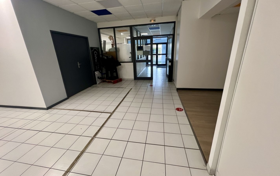 Annonces ALFORTVILLE : Local / Bureau | LES SORINIERES (44840) | 4 090 m2 | 2 995 000 &euro; 