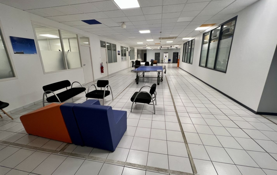 Annonces ALFORTVILLE : Local / Bureau | LES SORINIERES (44840) | 4 090 m2 | 2 995 000 &euro; 