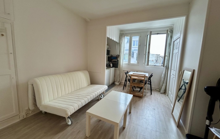  Annonces ALFORTVILLE Appartement | PARIS (75016) | 19 m2 | 935 € 